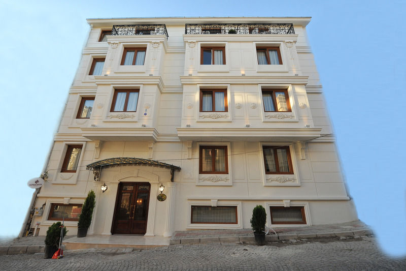 Otel Albinas Old