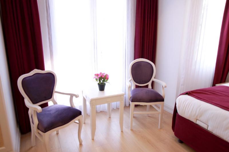 Otel Albinas Old